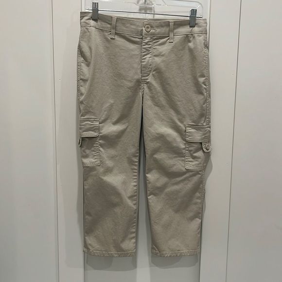 NYDJ Pants - NYDJ Chino beige cotton capri pants, size 8P